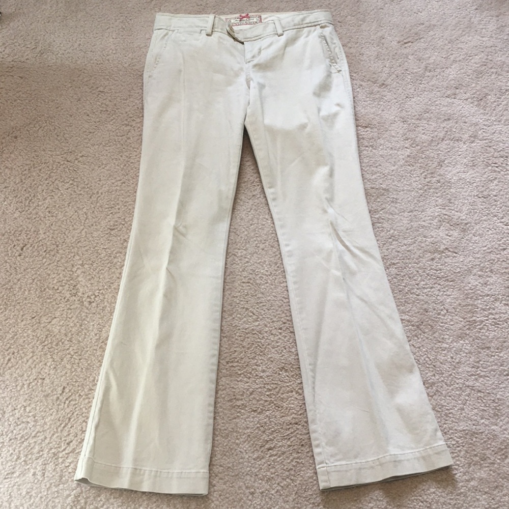 A&F chinos